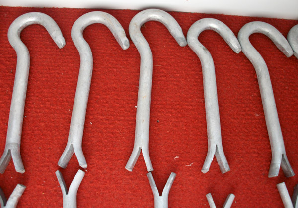 Hook member